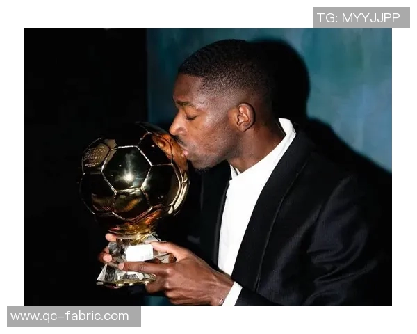 当代世界著名足球球星个人魅力与竞技精神对全球足球文化发展的深远影响